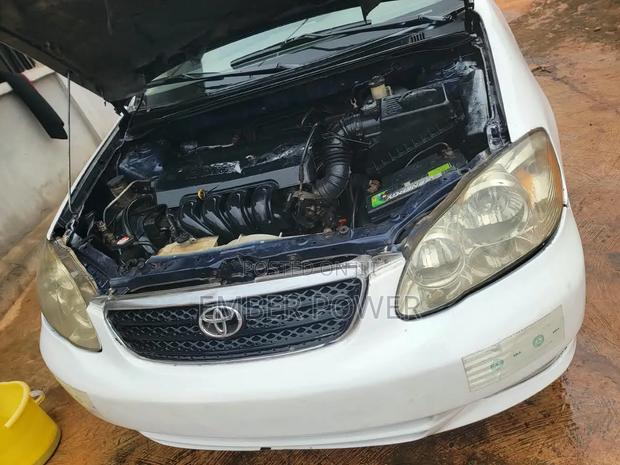 Toyota Corolla 2007 White