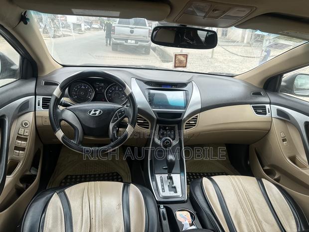 Hyundai Elantra GS Coupe FWD (1.8L 4cyl 6A) 2013 Gray