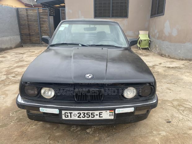 BMW 318i 1998 Black