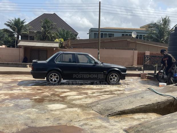 BMW 318i 1998 Black