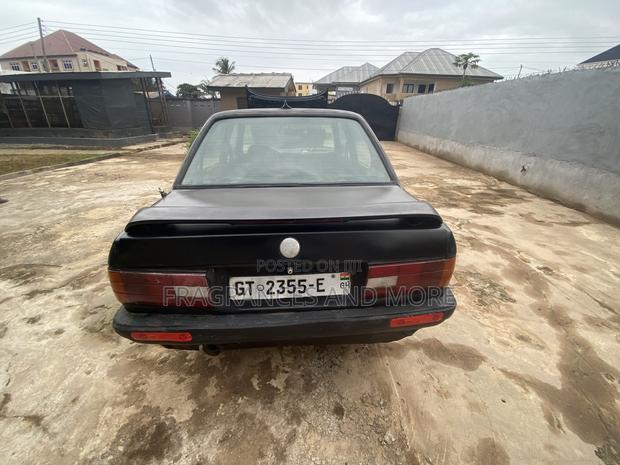 BMW 318i 1998 Black