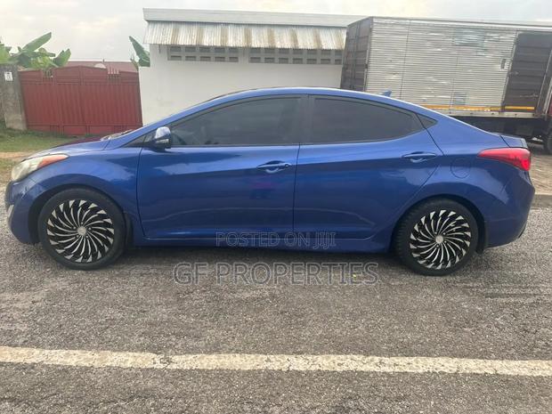 Hyundai Elantra 2014 Blue