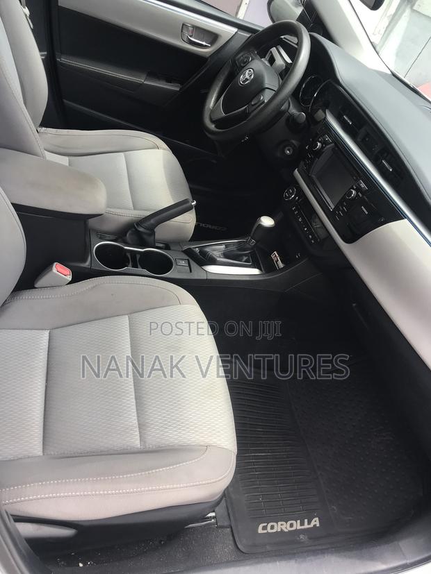 Toyota Corolla LE Eco 4dr Sedan (1.8L 4cyl CVT) 2016 White