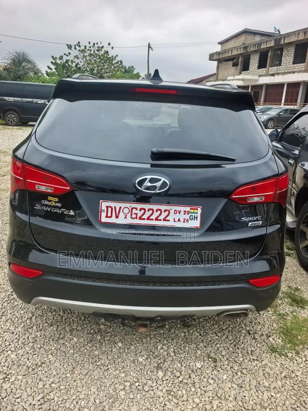 Hyundai Santa Fe 2016 Black