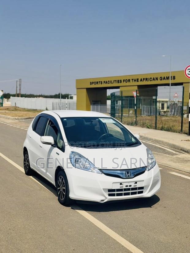 Honda Fit 2013 White