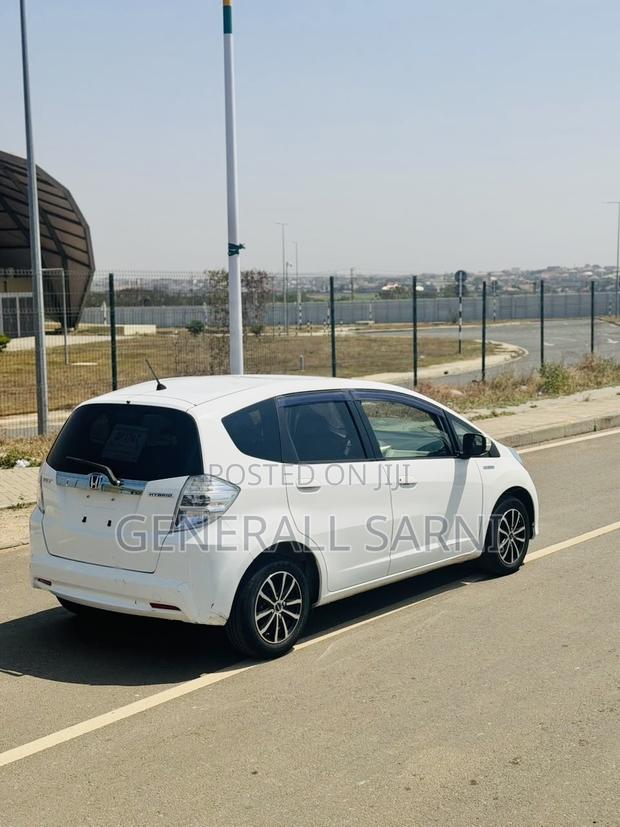 Honda Fit 2013 White