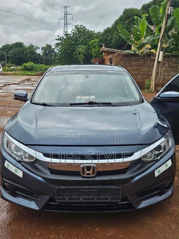 Honda Civic 2018 Gray