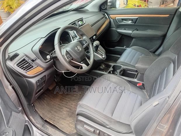 Honda CR-V 2018 Gray