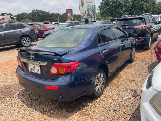 Toyota Corolla LE 4dr Sedan (1.8L 4cyl 4A) 2010 Blue