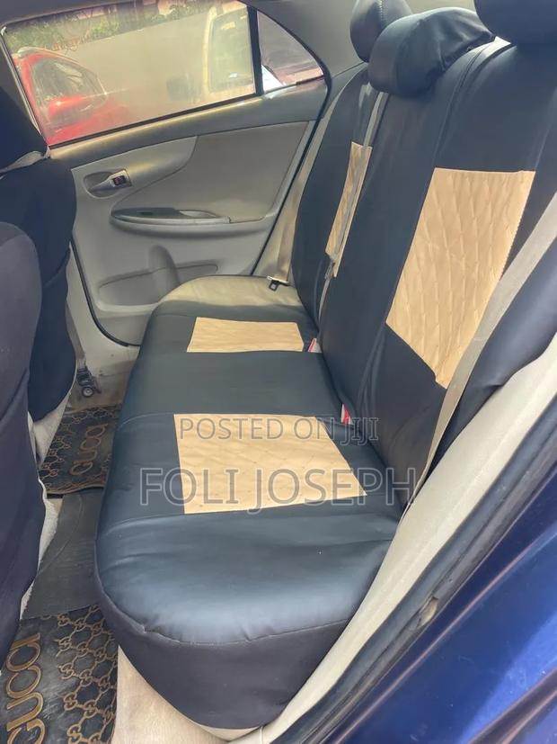 Toyota Corolla LE 4dr Sedan (1.8L 4cyl 4A) 2010 Blue