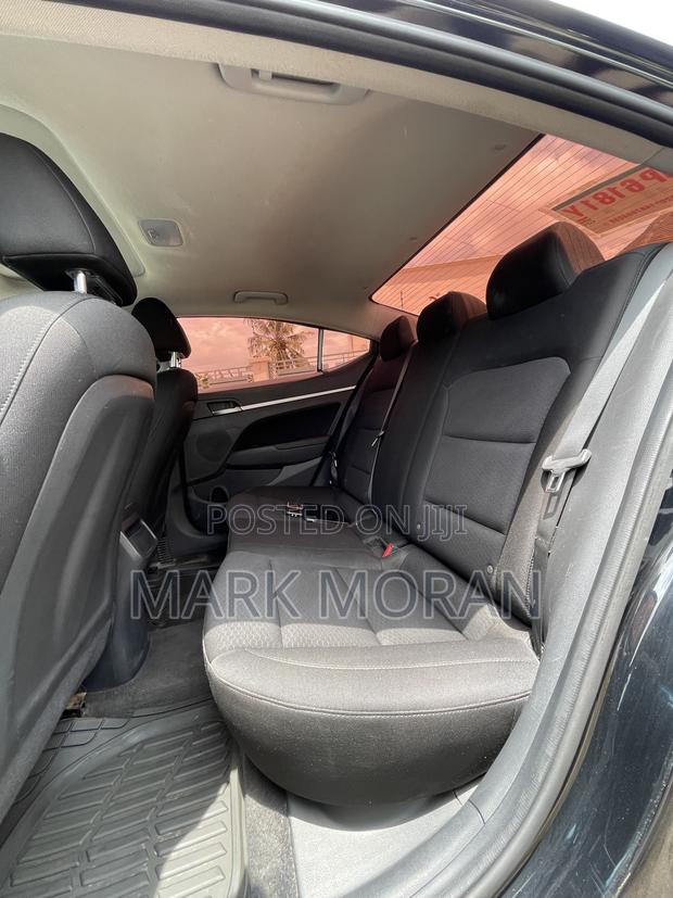 Hyundai Elantra Limited 2020 Black