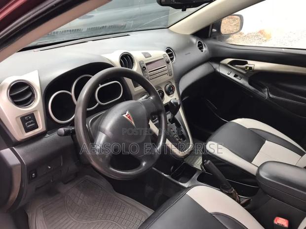 Pontiac Vibe 2010 Red