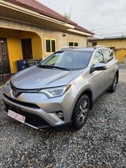 Toyota RAV4 XLE 4dr SUV AWD (2.5L 4cyl 6A) 2018 Silver for sale