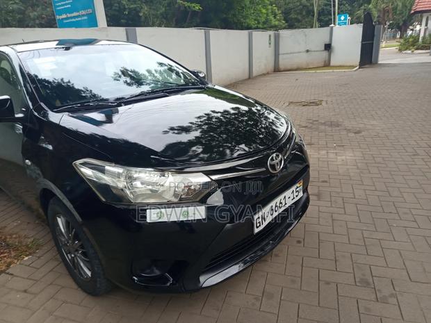 Toyota Yaris 2013 Black
