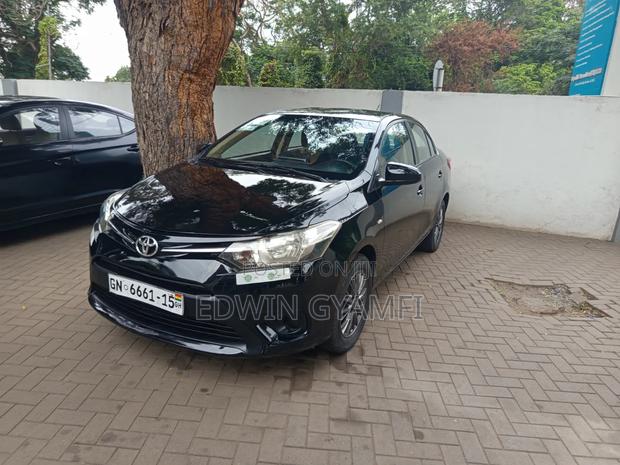 Toyota Yaris 2013 Black