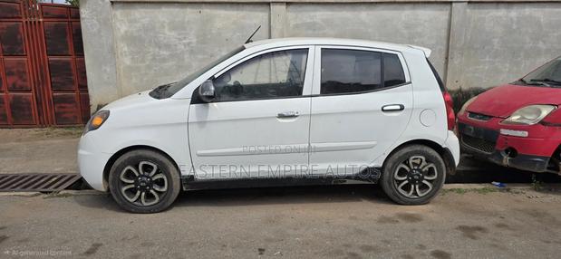 Kia Morning 2011 White