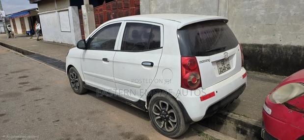 Kia Morning 2011 White