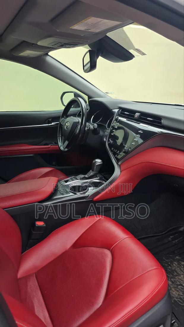 Toyota Camry XSE (2.5L 4cyl 8A) 2019 White
