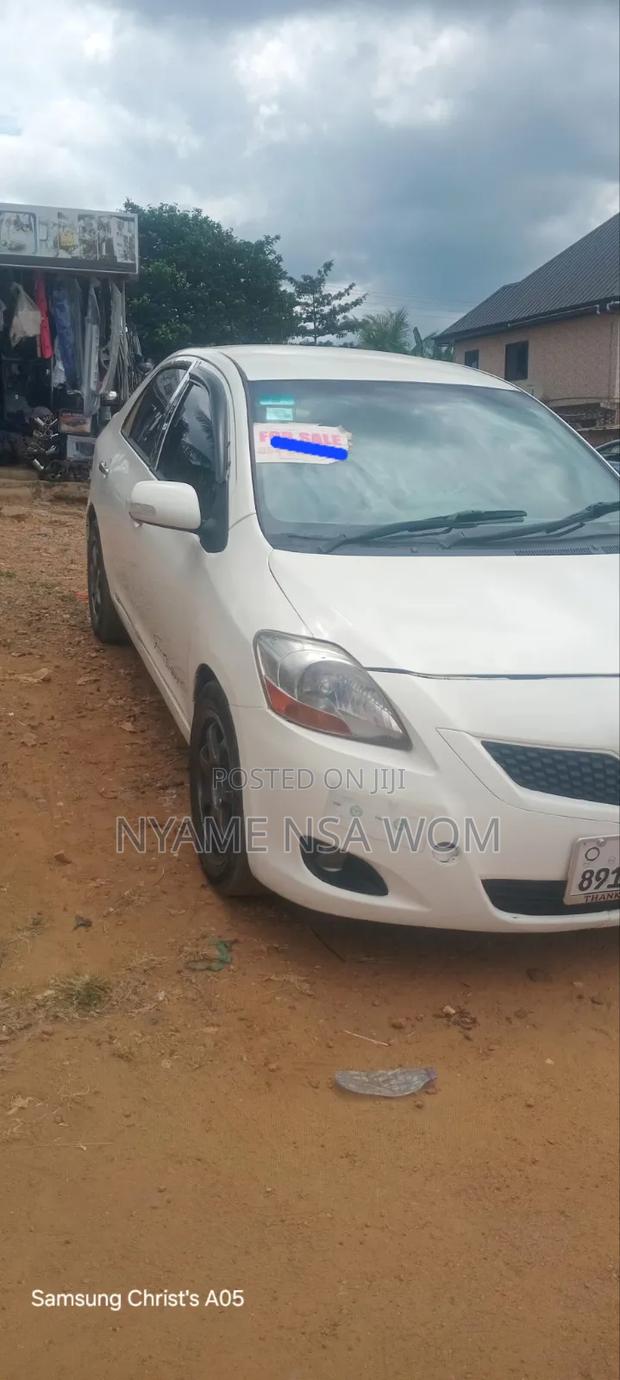 Toyota Belta 2010 White
