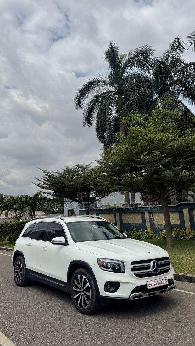 Mercedes-Benz GLB-Class GLB 250 4MATIC 2021 White