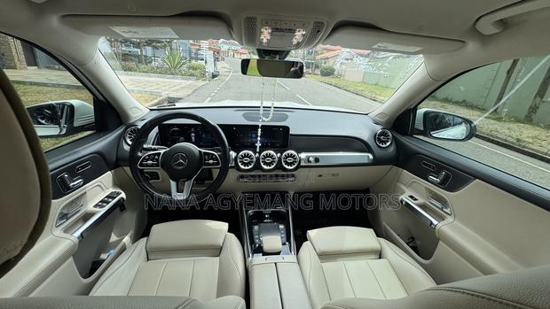 Mercedes-Benz GLB-Class GLB 250 4MATIC 2021 White