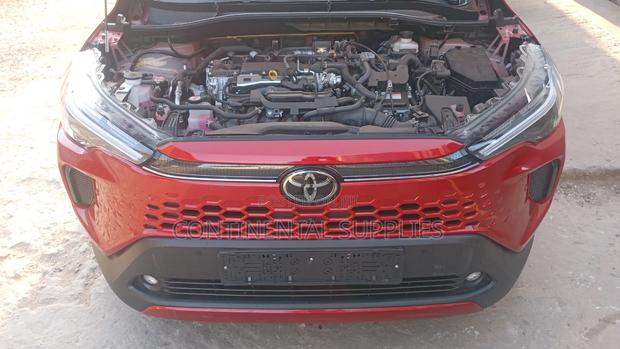 Toyota Corolla Cross 2025 Red