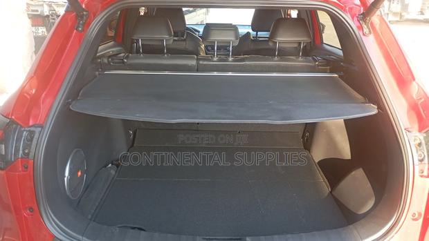 Toyota Corolla Cross 2025 Red