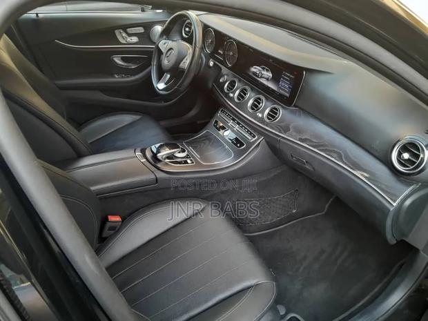 Mercedes-Benz E300 2018 Black