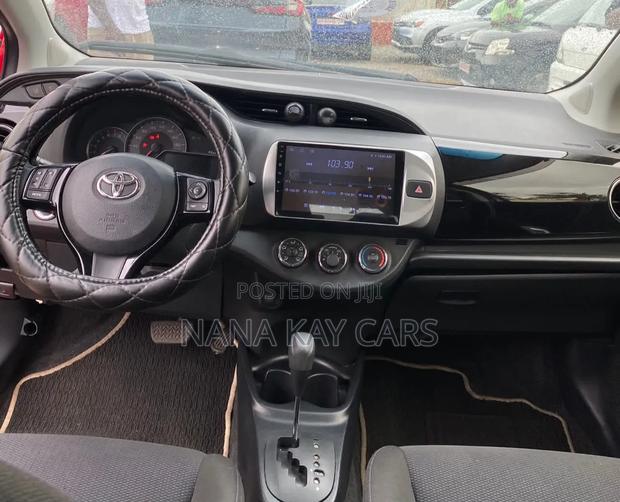 Toyota Vitz 1.3 AWD 5dr 2016 Red