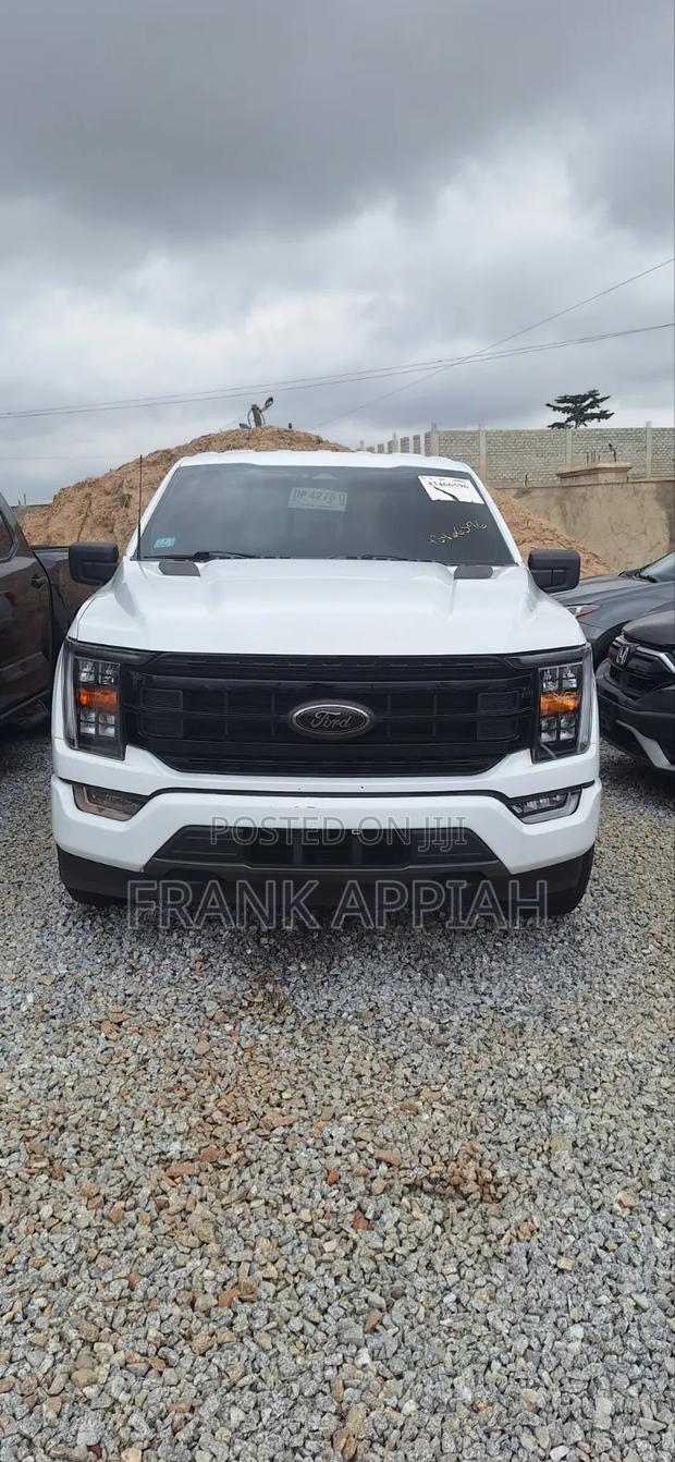 Ford F-150 XLT 2023 White