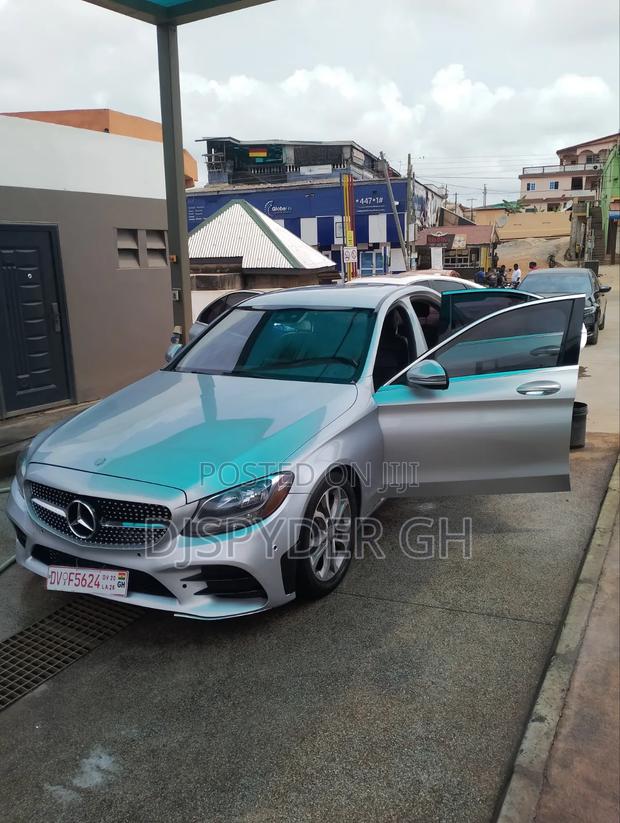 Mercedes-Benz C300 2017 Silver