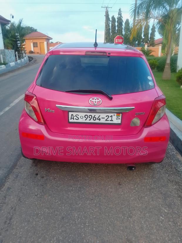 Toyota Vitz 2012 Pink