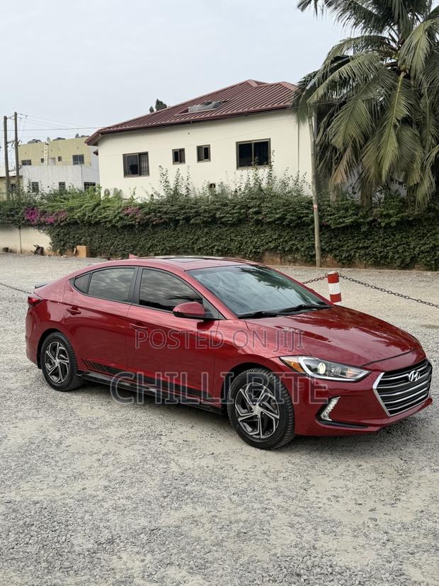 Hyundai Elantra Limited Sedan FWD (2.0L 4cyl 6A) 2017 Red