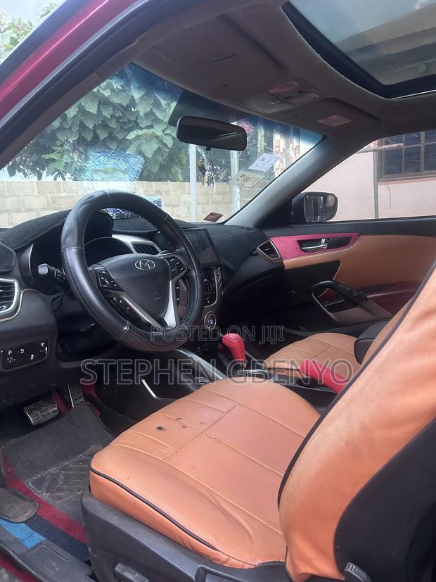 Hyundai Veloster Automatic 2012 Red
