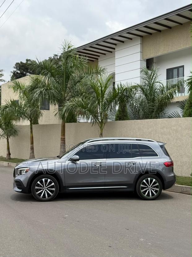 Mercedes-Benz GLB-Class 2021 Gray