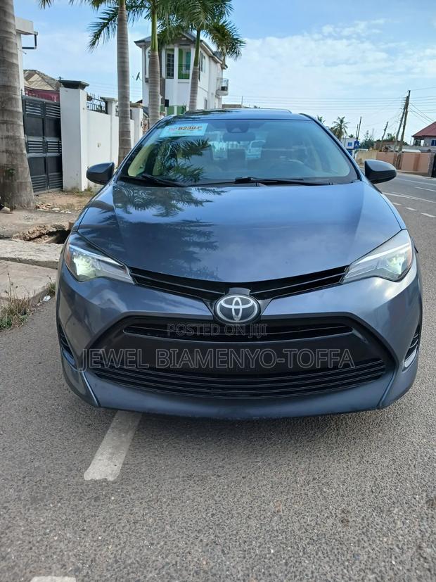 Toyota Corolla LE ECO 4dr Sedan (1.8L 4cyl CVT) 2017 Gray