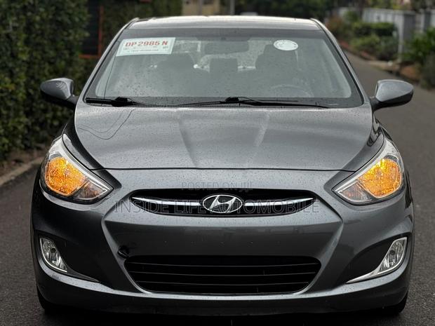 Hyundai Accent 2017 Gray