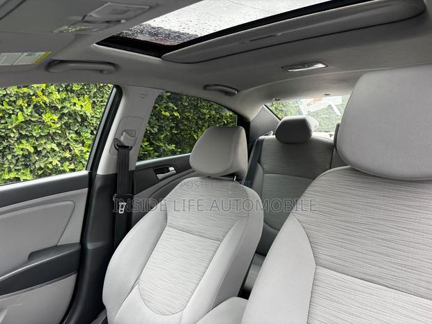 Hyundai Accent 2017 Gray
