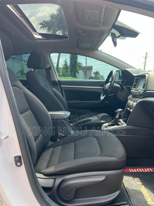 Hyundai Elantra Limited 2020 White