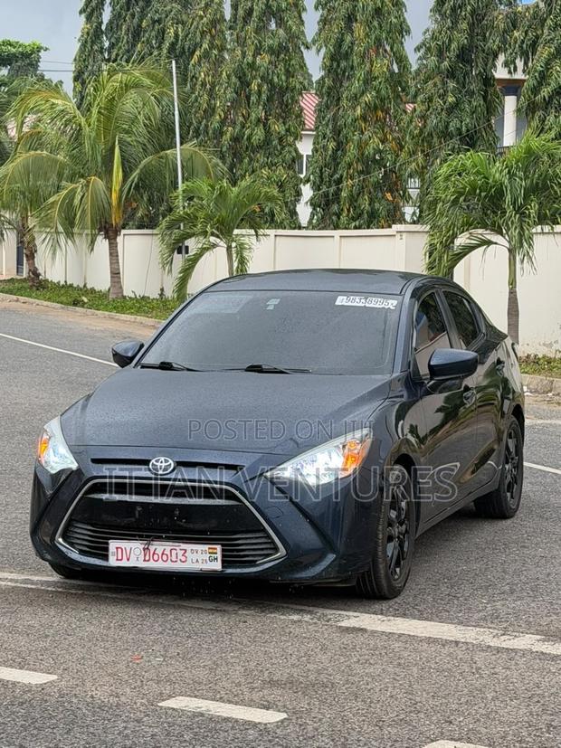 Toyota Yaris iA 1.5 FWD 2016