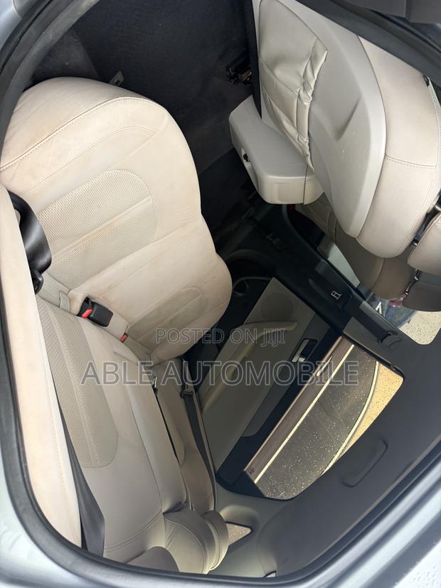Hyundai Sonata Base Sedan FWD (2.4L 4cyl 6A) 2016 Gray