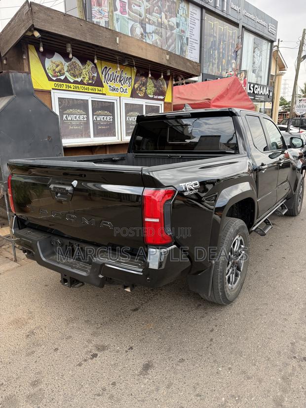 New Toyota Tacoma 2024 Black