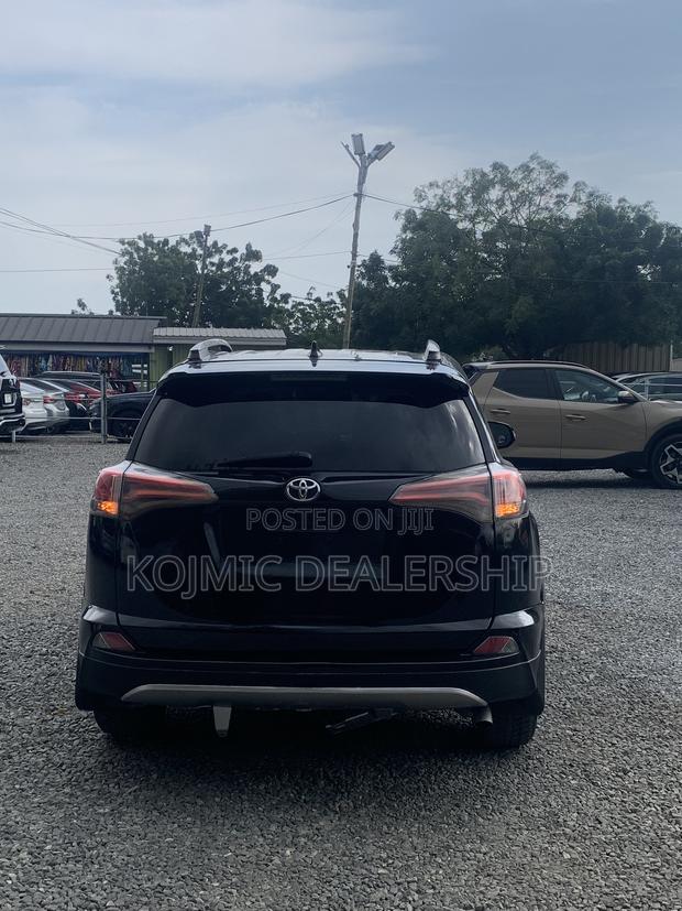 Toyota RAV4 2017 Black
