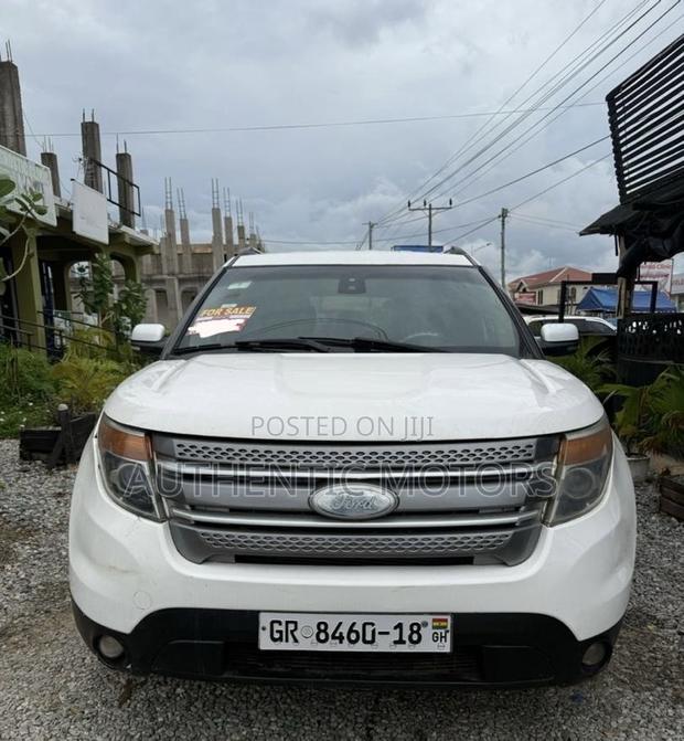 Ford Explorer 2011 White