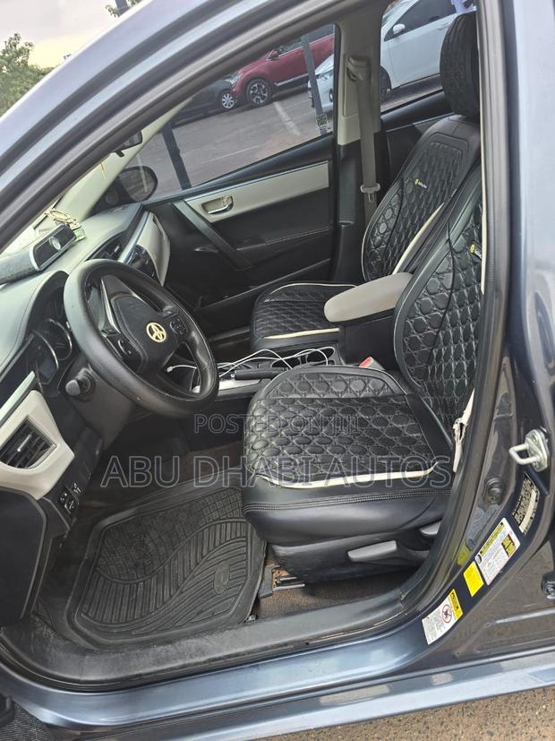 Toyota Corolla L 4dr Sedan (1.8L 4cyl 4A) 2015 Gray