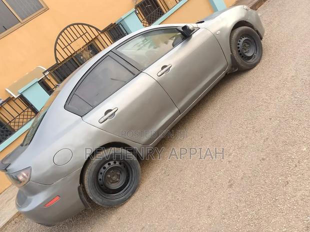 Mazda 3 2.0 i Sport Sedan Automatic 2010 Gray