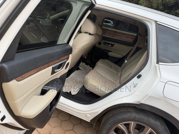 Honda CR-V Touring 2022 White