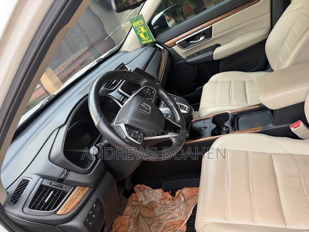Honda CR-V Touring 2022 White