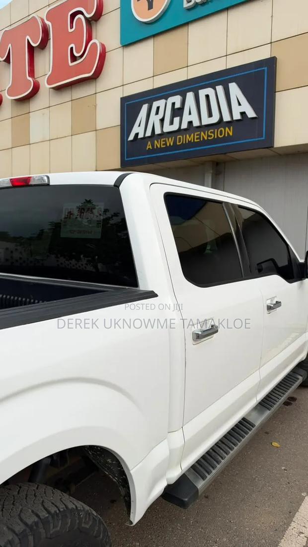 Ford F-150 2019 White
