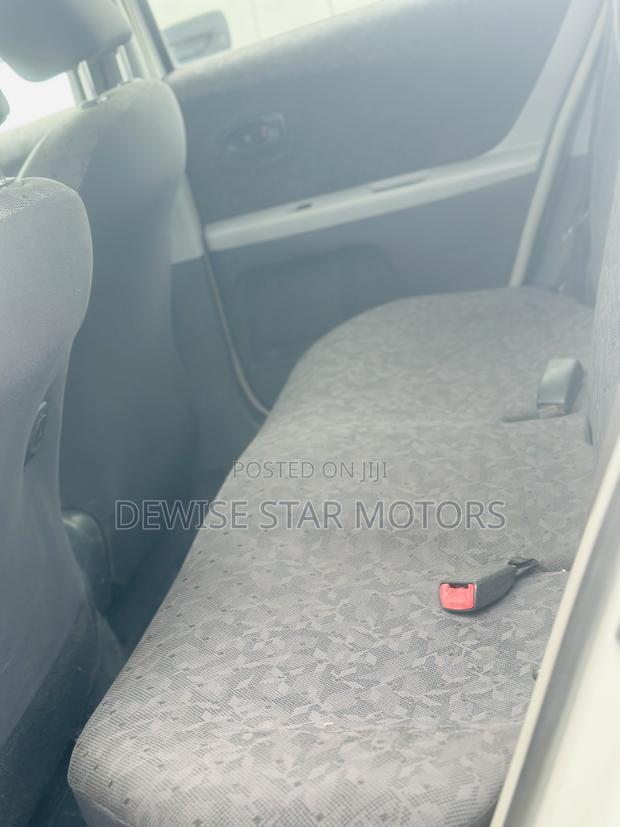 Toyota Vitz 1.5 FWD 3dr 2010 White